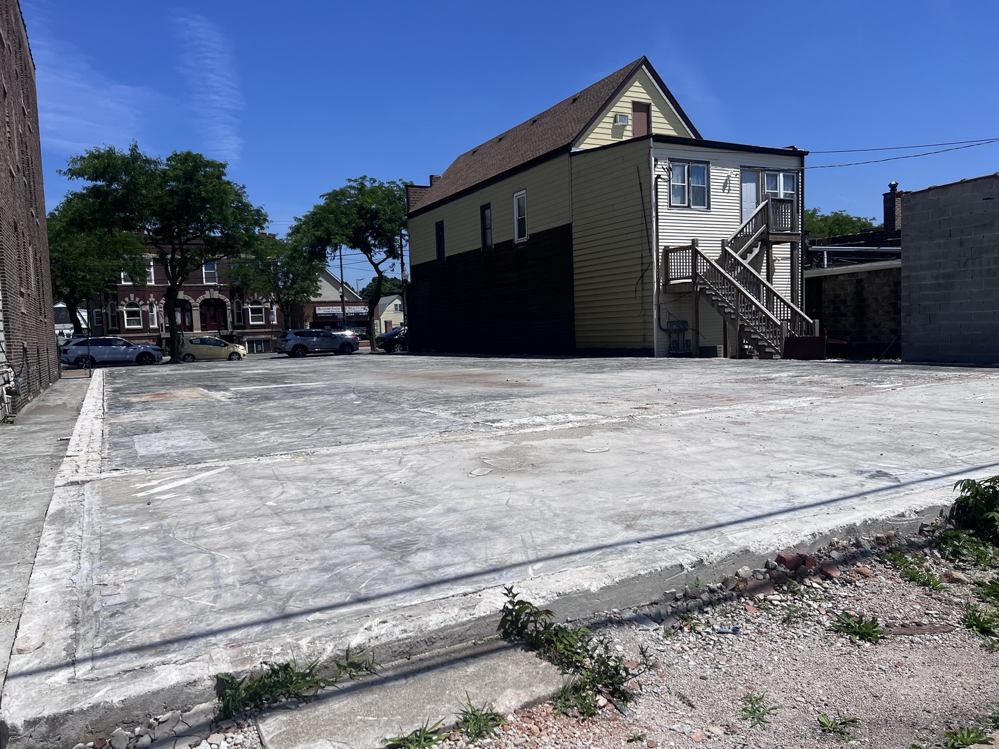 10506 South Ewing Ave  