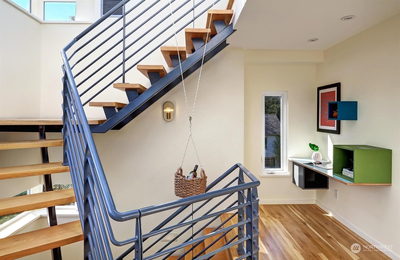 4606 Whitman Avenue North Seattle, WA 98103 - Photo 14 of 40 a living room with furniture