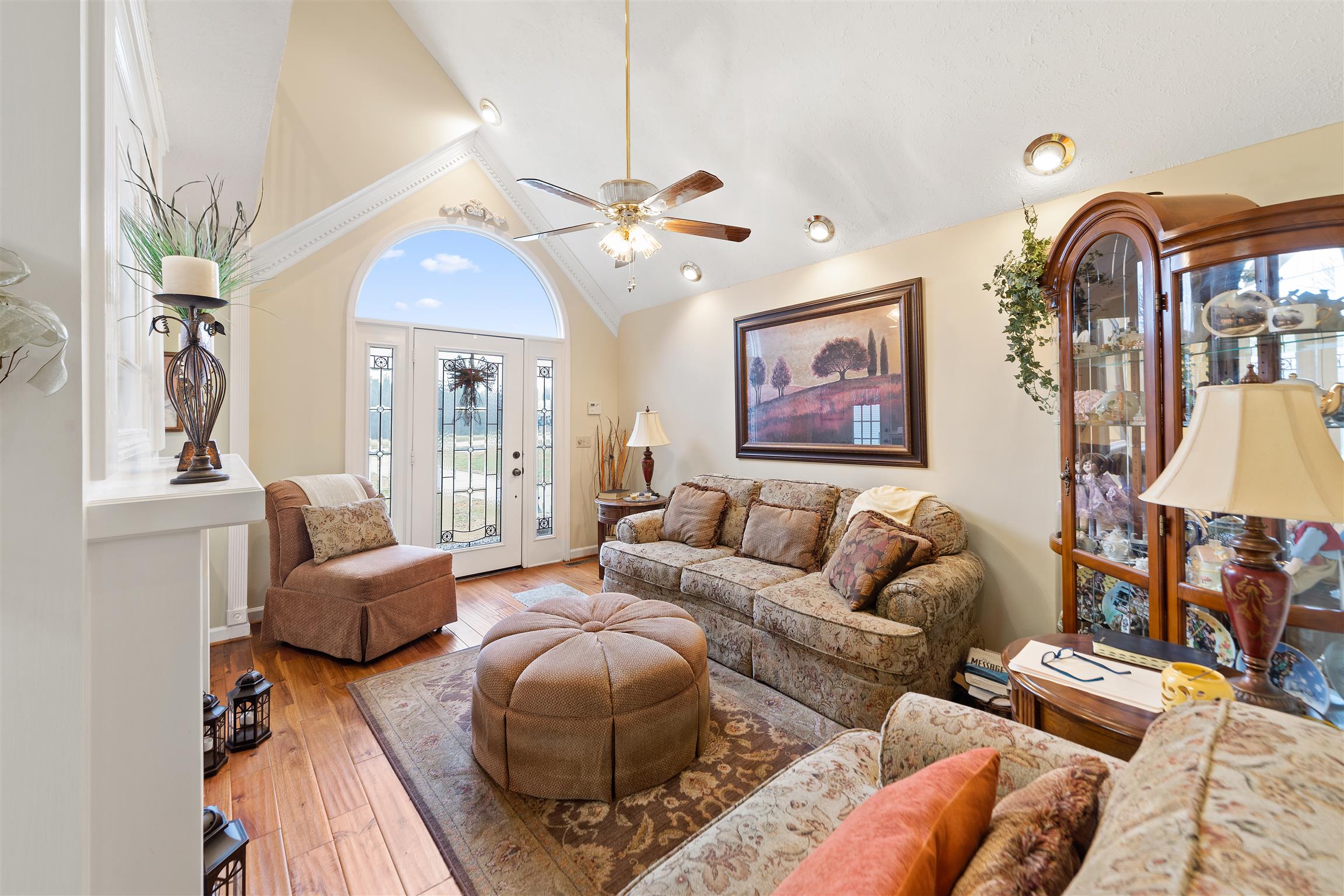 839 Salem Road Clarksville, TN 37040 - Photo 4 of 26 Gallery Image 4