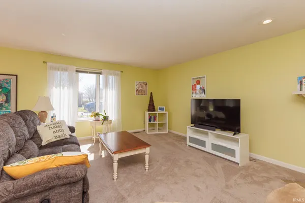 $127,500 | 4705 East Heritage Circle, Muncie, IN 47303