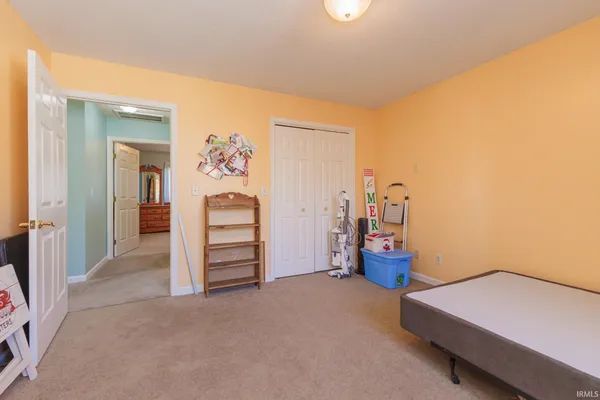$127,500 | 4705 East Heritage Circle, Muncie, IN 47303