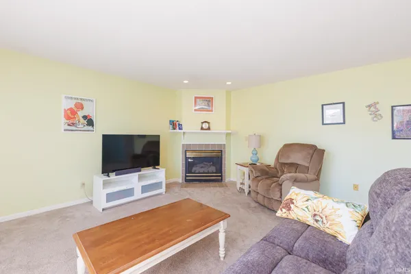 $127,500 | 4705 East Heritage Circle, Muncie, IN 47303