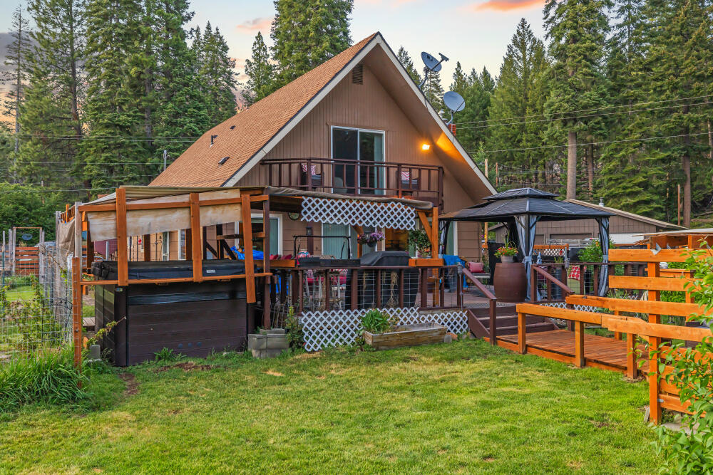 27233 Rocky Point Road Klamath Falls, OR 97601 - Photo 5 of 85