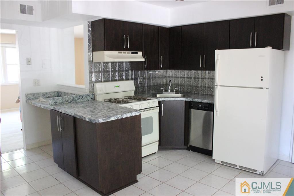 161 Evergreen Road, Unit 6B Edison, NJ 08837 - Photo 1 of 6 Gallery Image 1