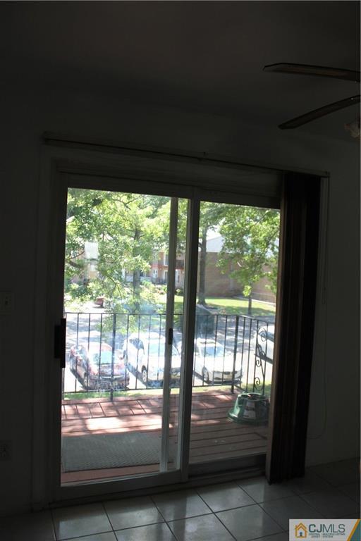 161 Evergreen Road, Unit 6B Edison, NJ 08837 - Photo 6 of 6 Gallery Image 6