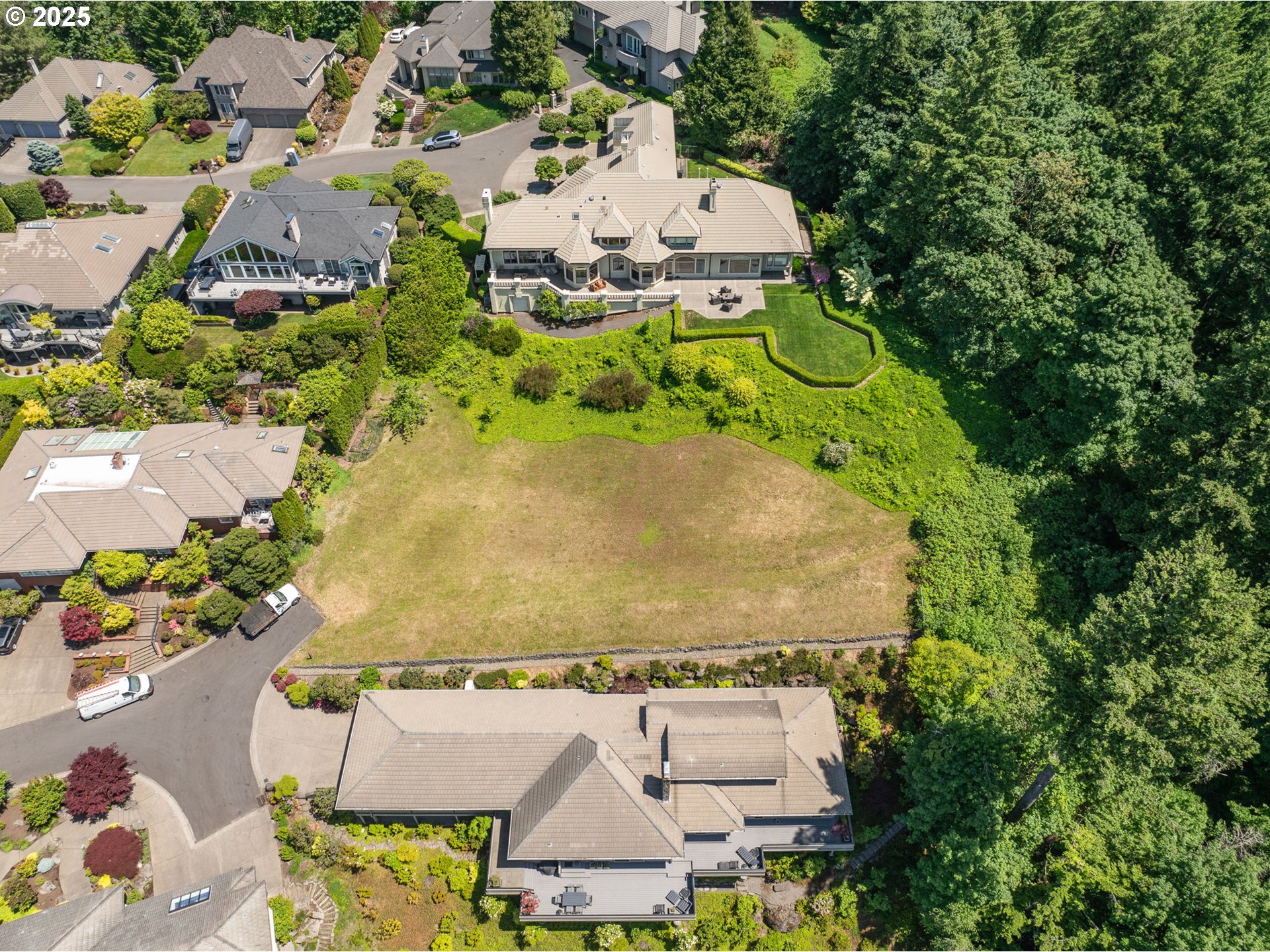 Ascot Court Portland, OR 97225 - Photo 8 of 12 an aerial view of residential houses with outdoor space