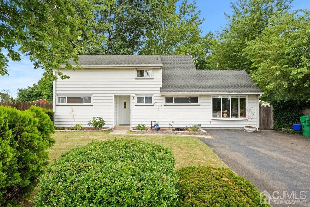 3 Pine Tree Road Old Bridge, NJ 08857 - Photo 1 of 20 Front