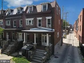 $1,500 | 101 East 33rd Street, Unit B, Baltimore, MD 21218