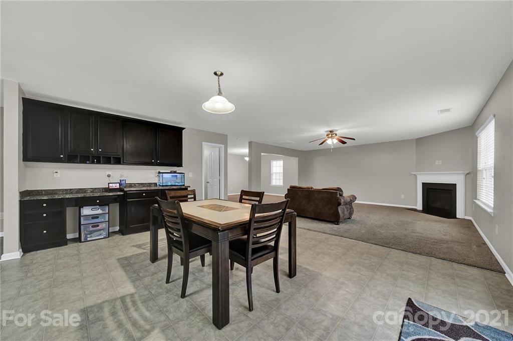 4912 McClure Road Charlotte, NC 28216 - Photo 17 of 48