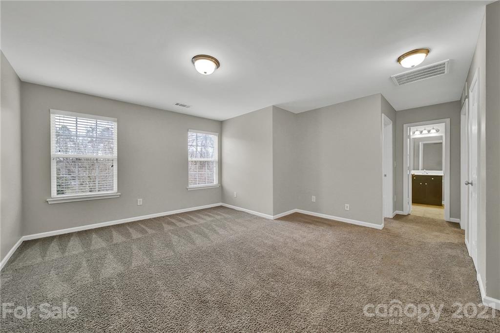 4912 McClure Road Charlotte, NC 28216 - Photo 23 of 48