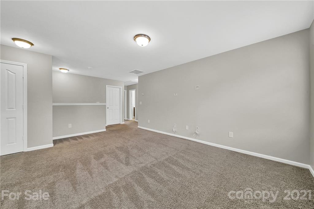 4912 McClure Road Charlotte, NC 28216 - Photo 25 of 48