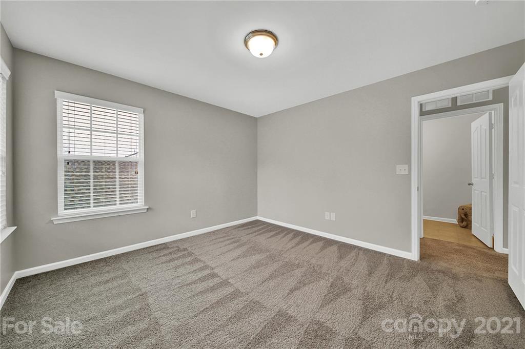 4912 McClure Road Charlotte, NC 28216 - Photo 28 of 48