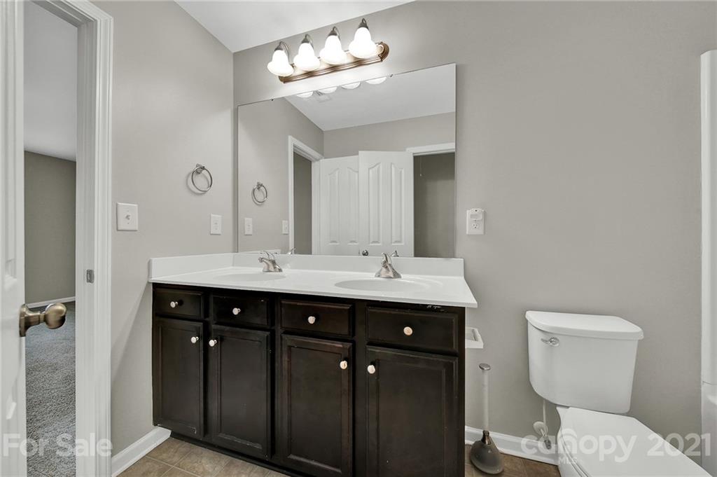 4912 McClure Road Charlotte, NC 28216 - Photo 32 of 48