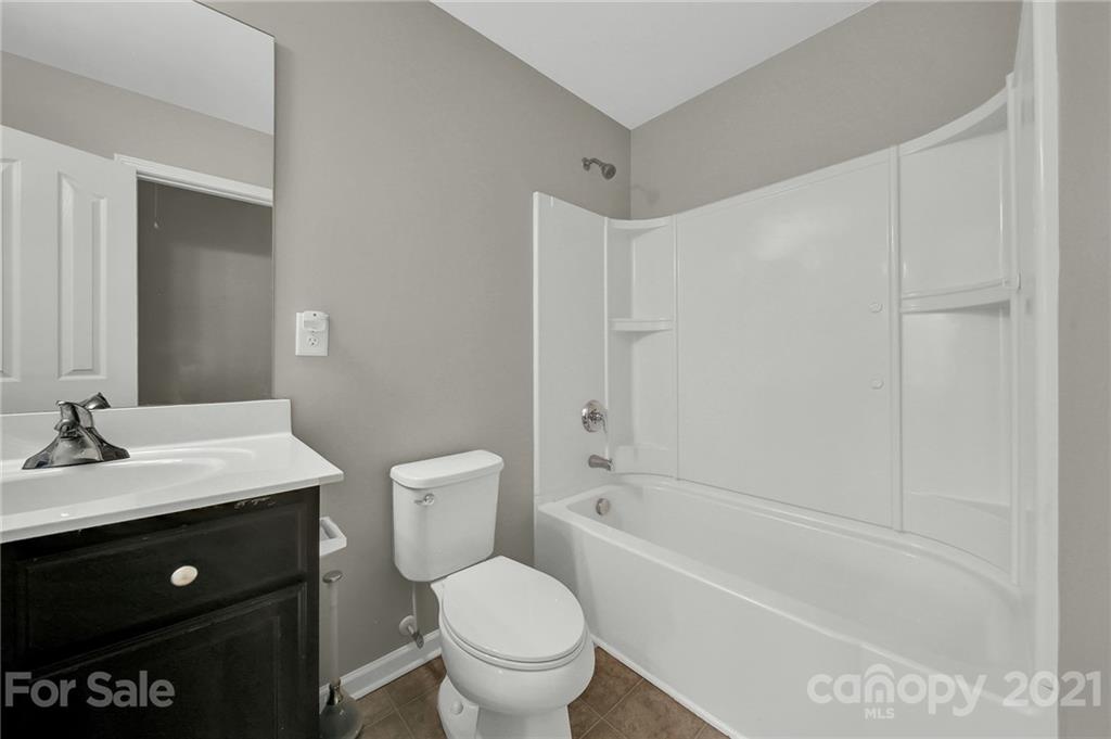 4912 McClure Road Charlotte, NC 28216 - Photo 33 of 48