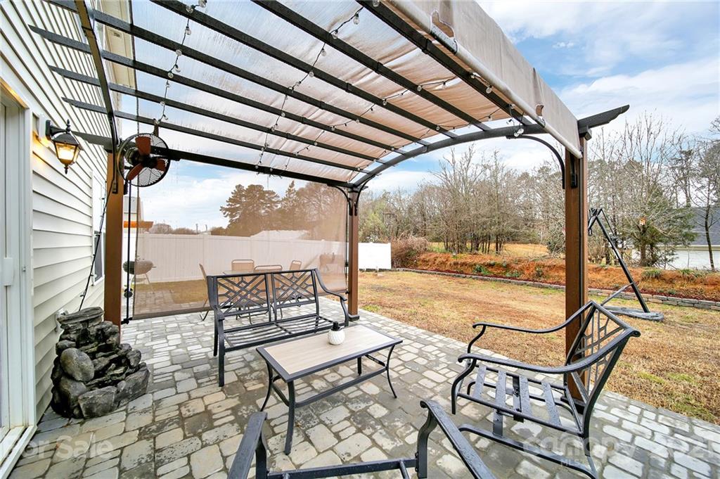 4912 McClure Road Charlotte, NC 28216 - Photo 41 of 48