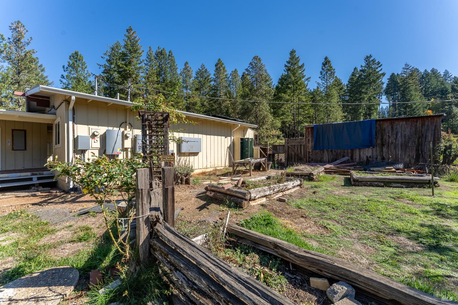 3651 Ridgewood Road Willits, CA 95490 - Photo 37 of 46 Gardening area