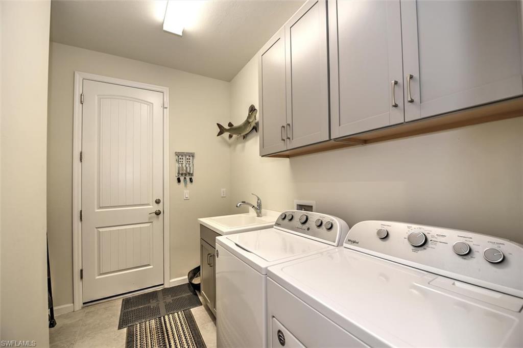 2106 Clementine Street Naples, FL 34120 - Photo 25 of 34