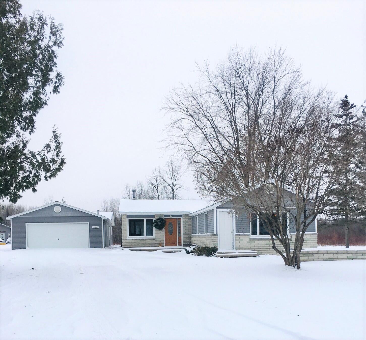 12383 Abrahamson Road Cheboygan, MI 49721 - Photo 37 of 39 Gallery Image 37