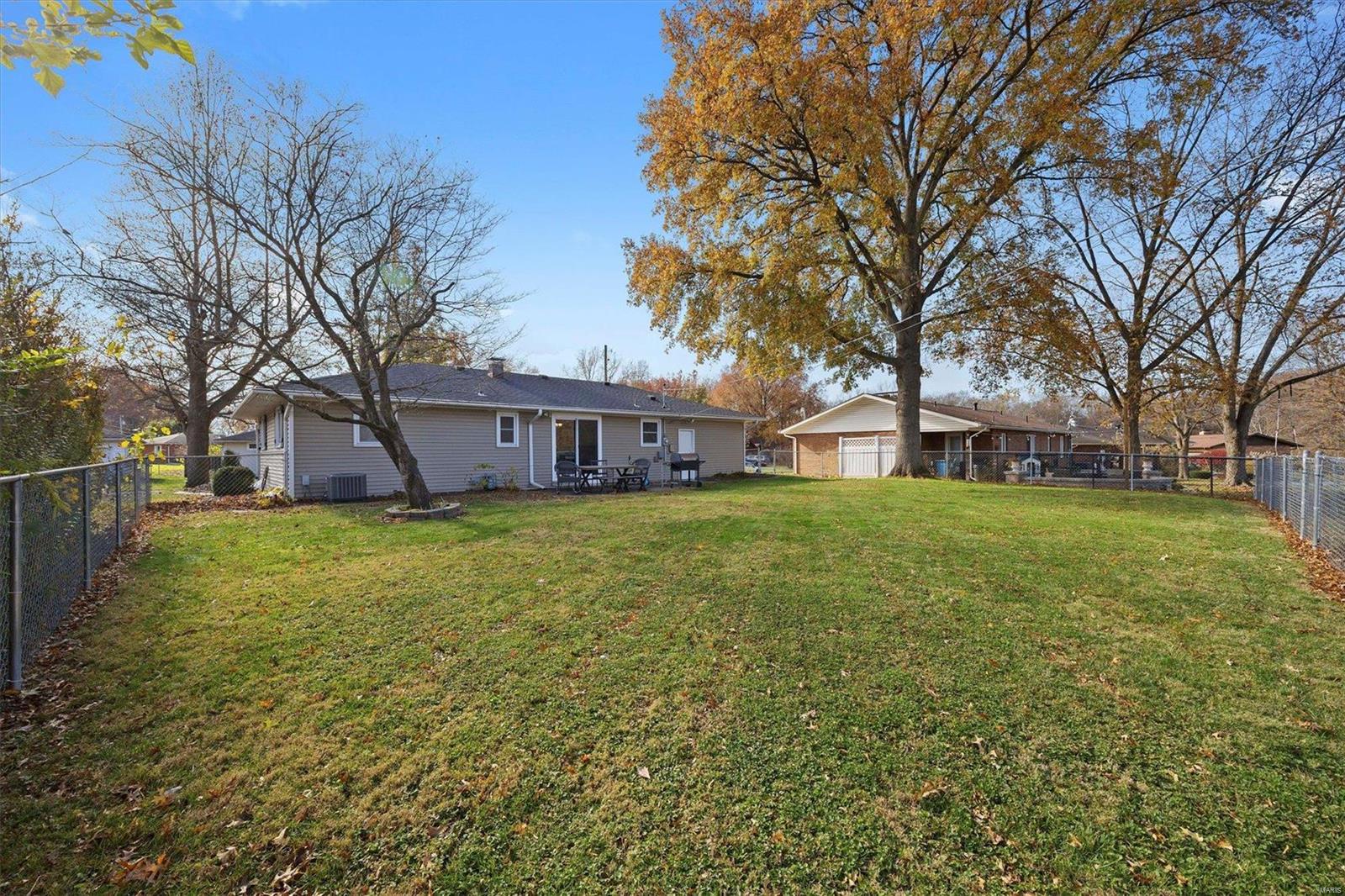 2127 St Raphael Court Highland, IL 62249 - Photo 34 of 36 Gallery Image 34