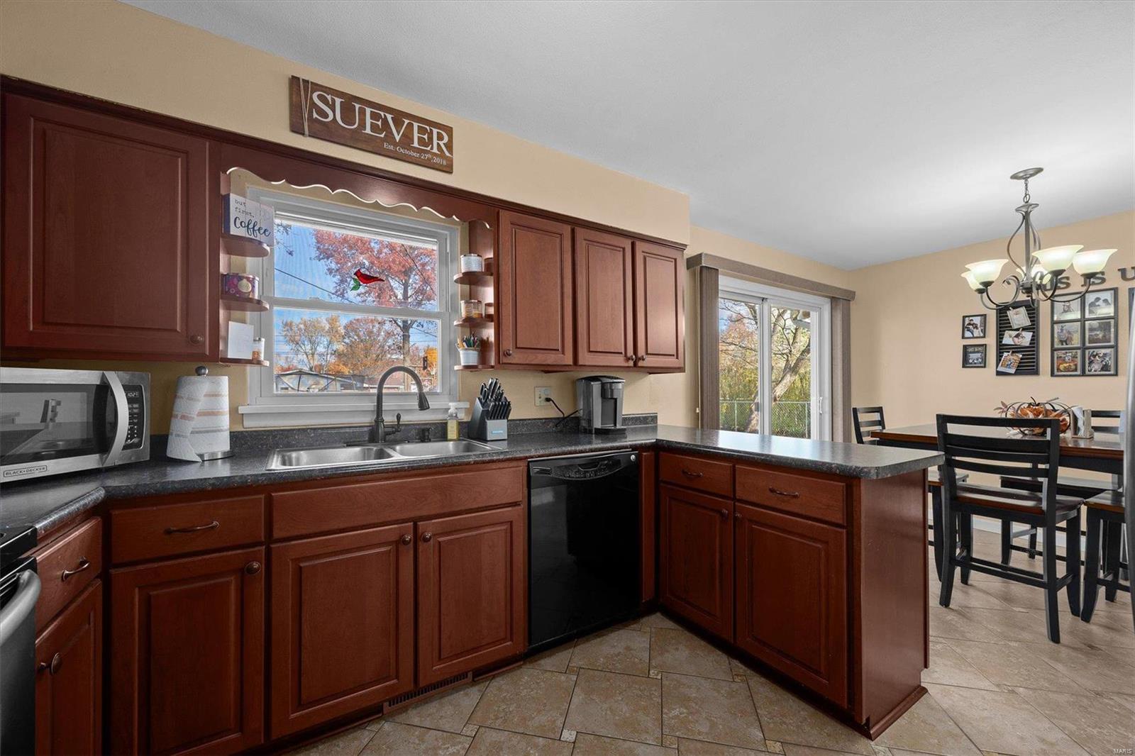 2127 St Raphael Court Highland, IL 62249 - Photo 8 of 36 Gallery Image 8