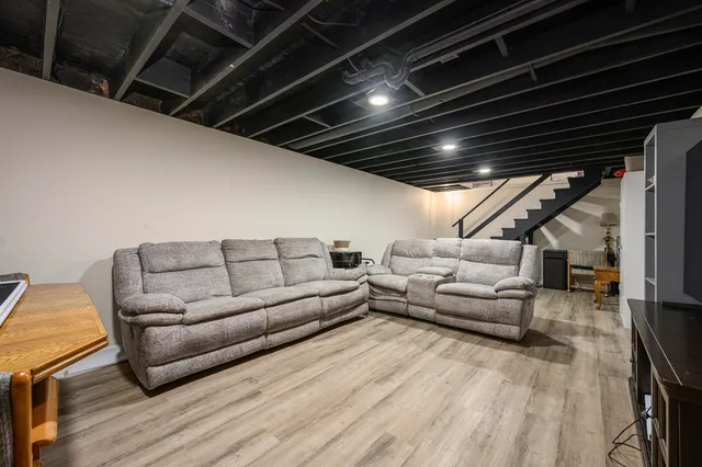 $225,000 | 631 Marsh Road, Plainwell, MI 49080