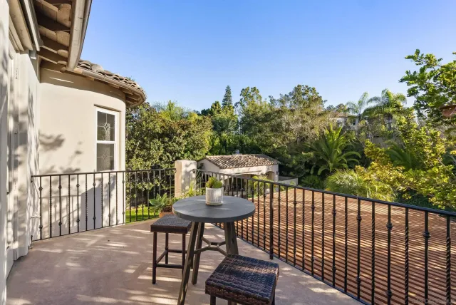 $3,049,000 | 7424 La Mantanza, San Diego, CA 92127