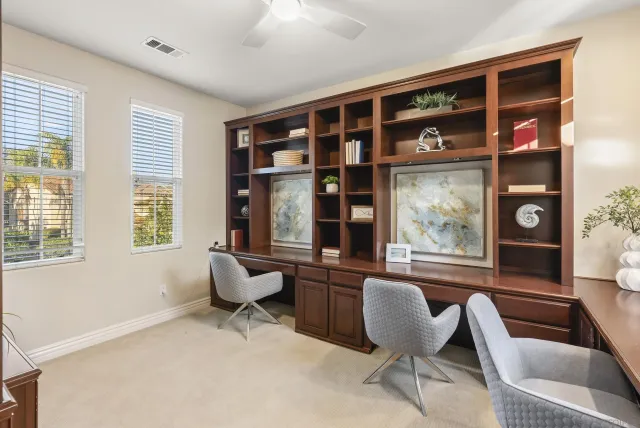 $3,049,000 | 7424 La Mantanza, San Diego, CA 92127