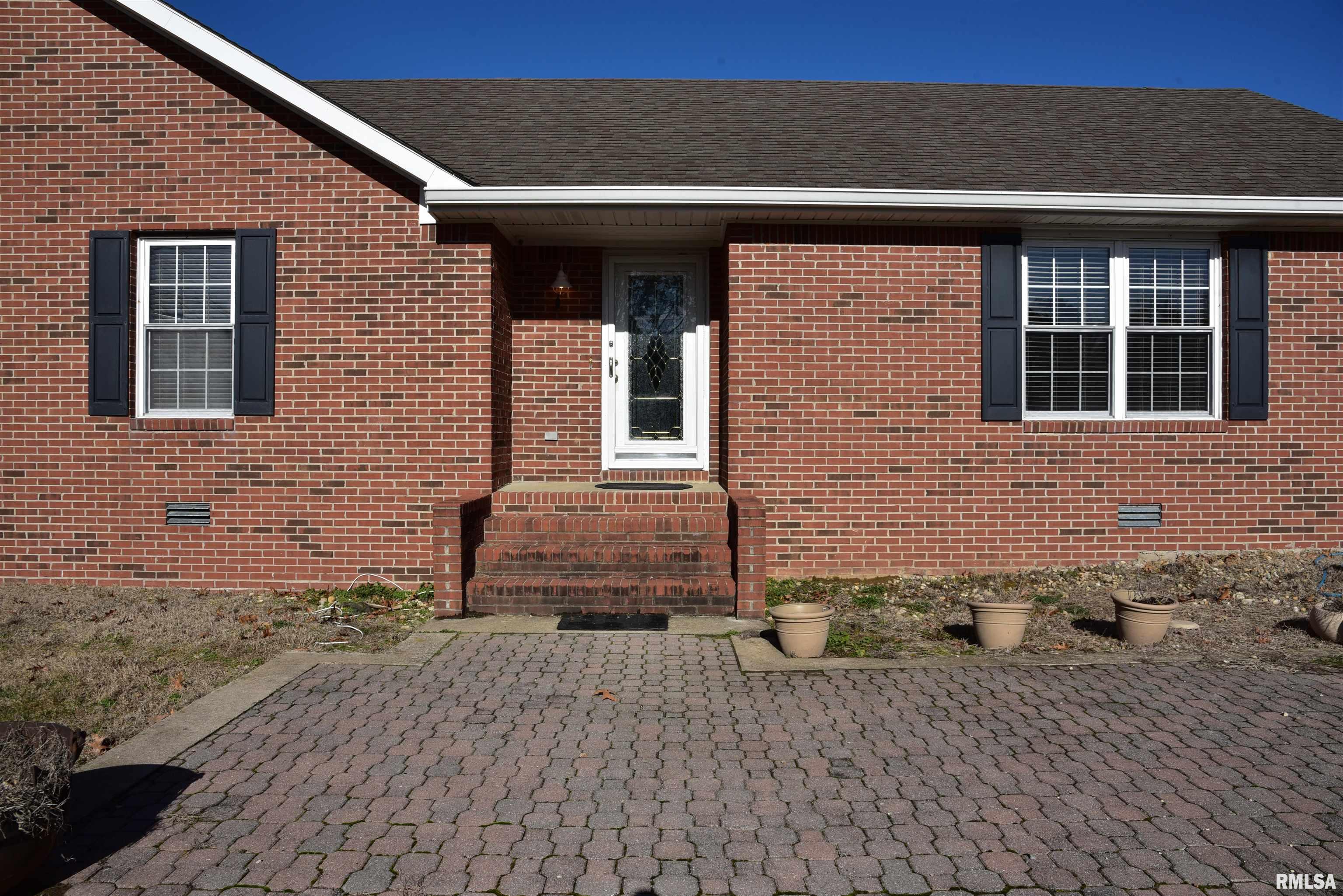 1505 Dutchman Lake Road Vienna, IL 62995 - Photo 3 of 59