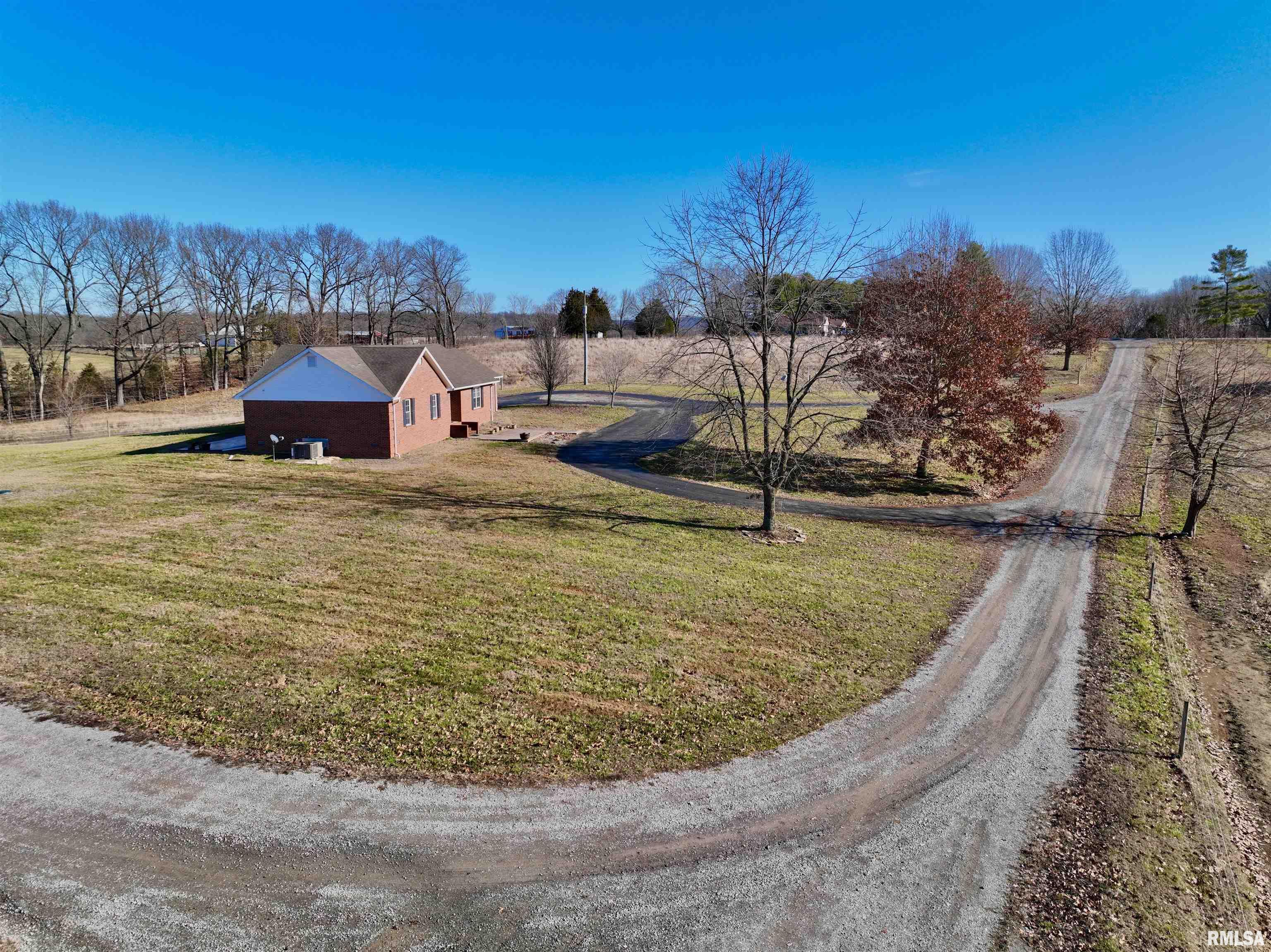 1505 Dutchman Lake Road Vienna, IL 62995 - Photo 46 of 59