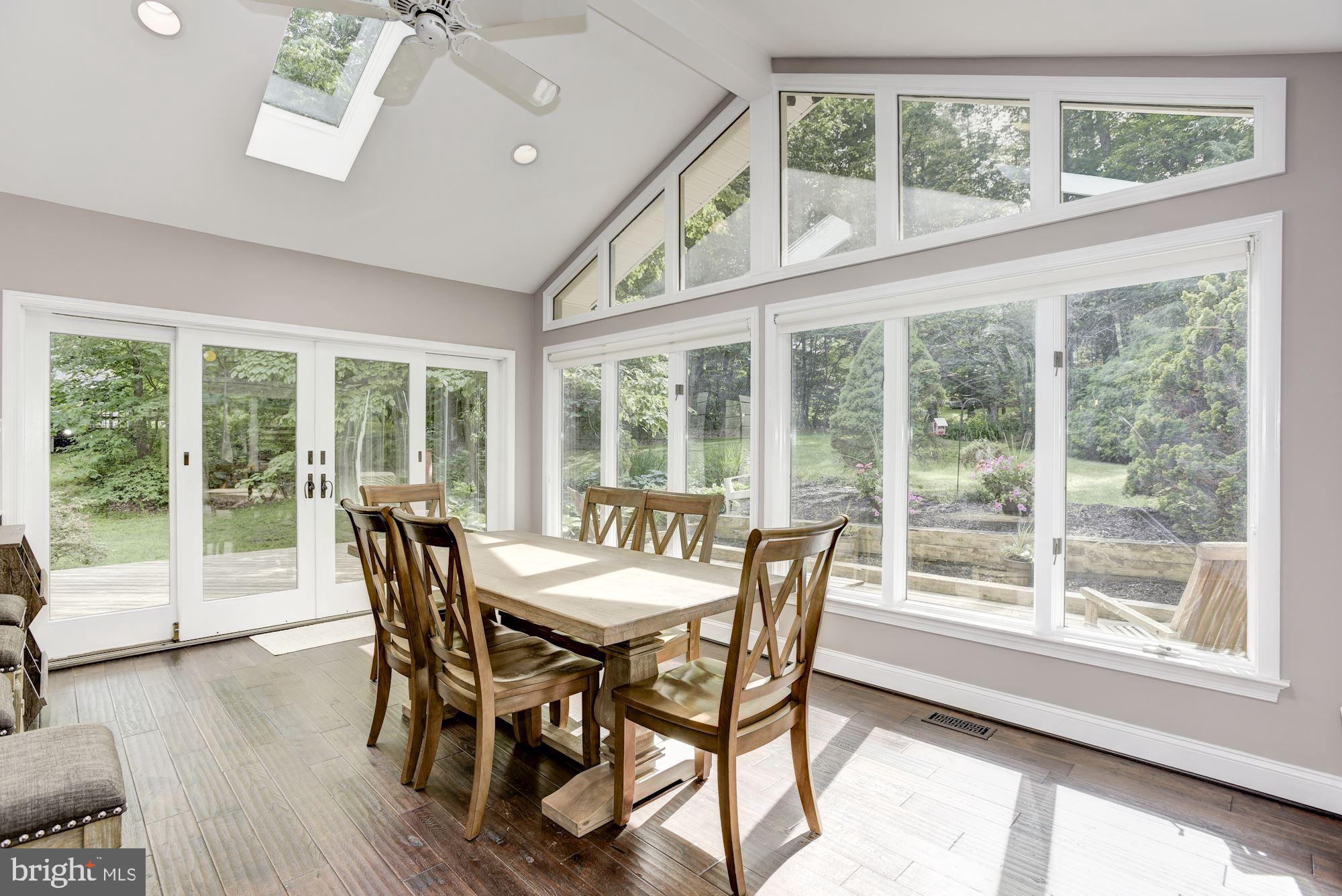 1932 Barton Hill Road Reston, VA 20191 - Photo 12 of 75