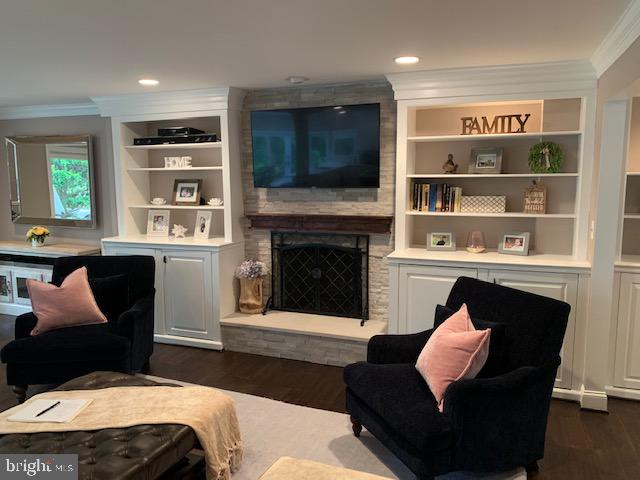 1932 Barton Hill Road Reston, VA 20191 - Photo 17 of 75
