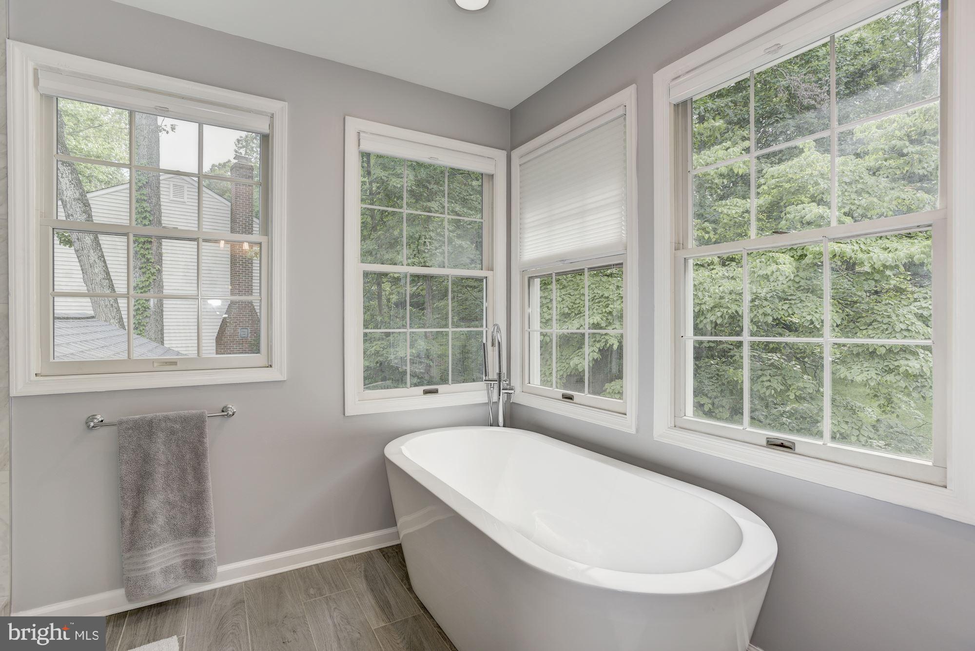 1932 Barton Hill Road Reston, VA 20191 - Photo 37 of 75