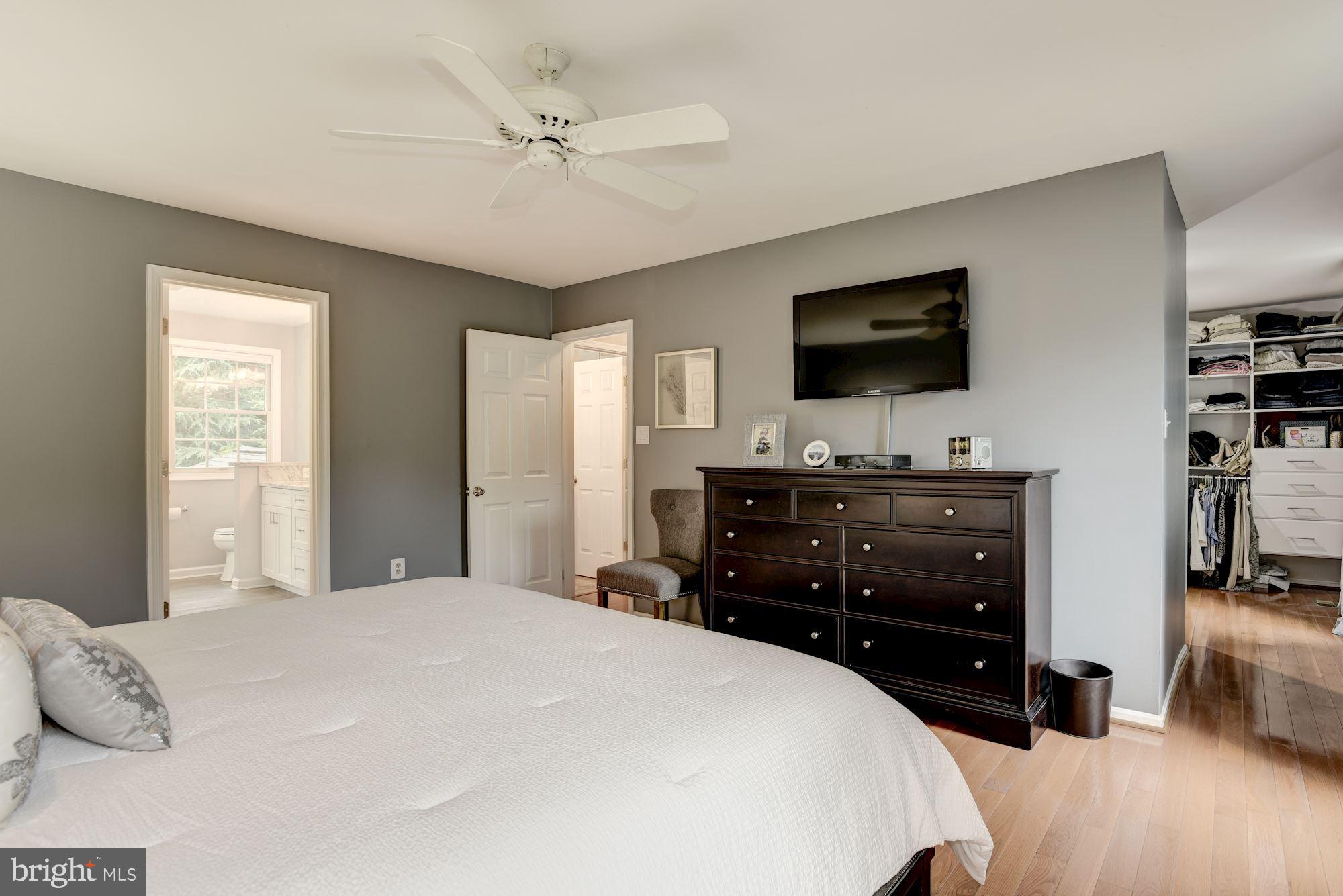 1932 Barton Hill Road Reston, VA 20191 - Photo 42 of 75