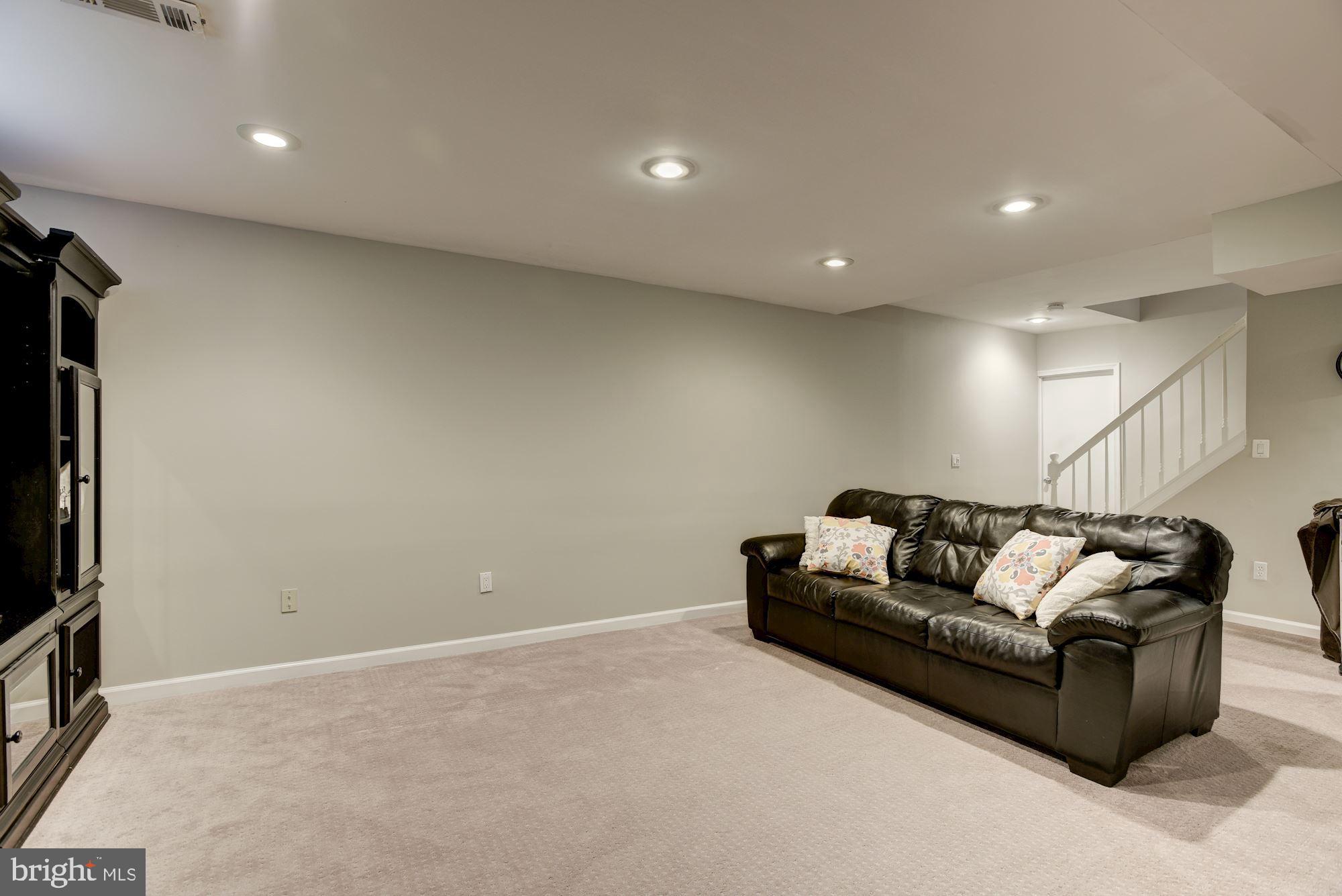 1932 Barton Hill Road Reston, VA 20191 - Photo 53 of 75