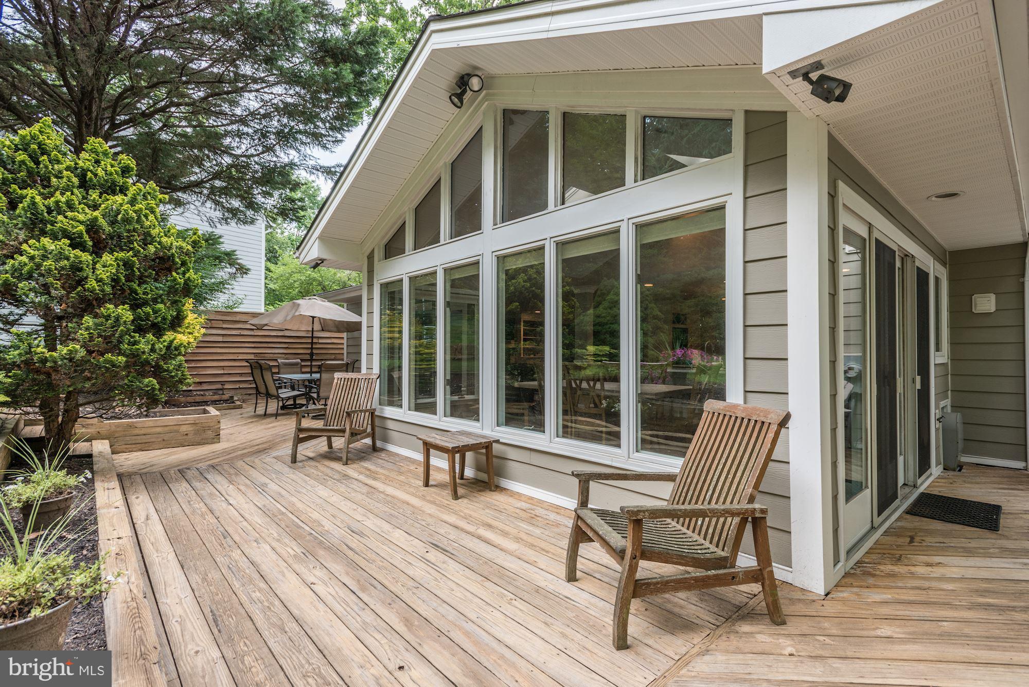 1932 Barton Hill Road Reston, VA 20191 - Photo 62 of 75