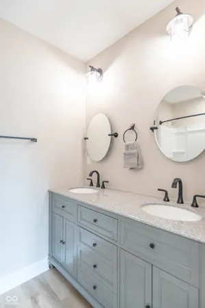 $299,999 | 252 South Main Street, Cloverdale, IN 46120