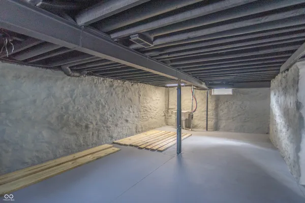 $299,999 | 252 South Main Street, Cloverdale, IN 46120