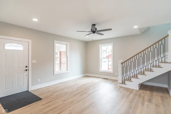 $299,999 | 252 South Main Street, Cloverdale, IN 46120