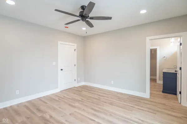 $299,999 | 252 South Main Street, Cloverdale, IN 46120