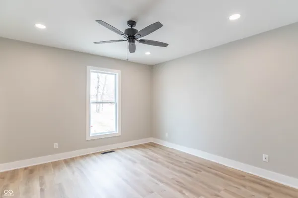 $299,999 | 252 South Main Street, Cloverdale, IN 46120