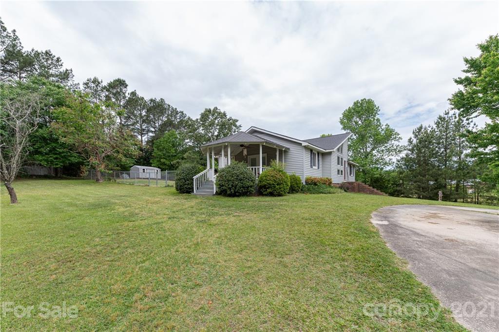 2026 State Rd S-29-726 Lancaster, SC 29720 - Photo 6 of 29 a house view with a garden space