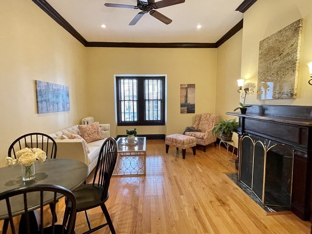 74 Commonwealth Avenue, Unit 8 Boston, MA 02116 - Photo 3 of 18