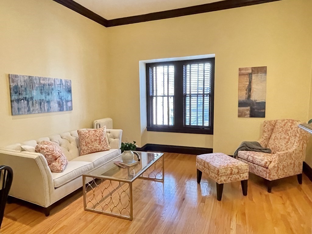 74 Commonwealth Avenue, Unit 8 Boston, MA 02116 - Photo 4 of 18