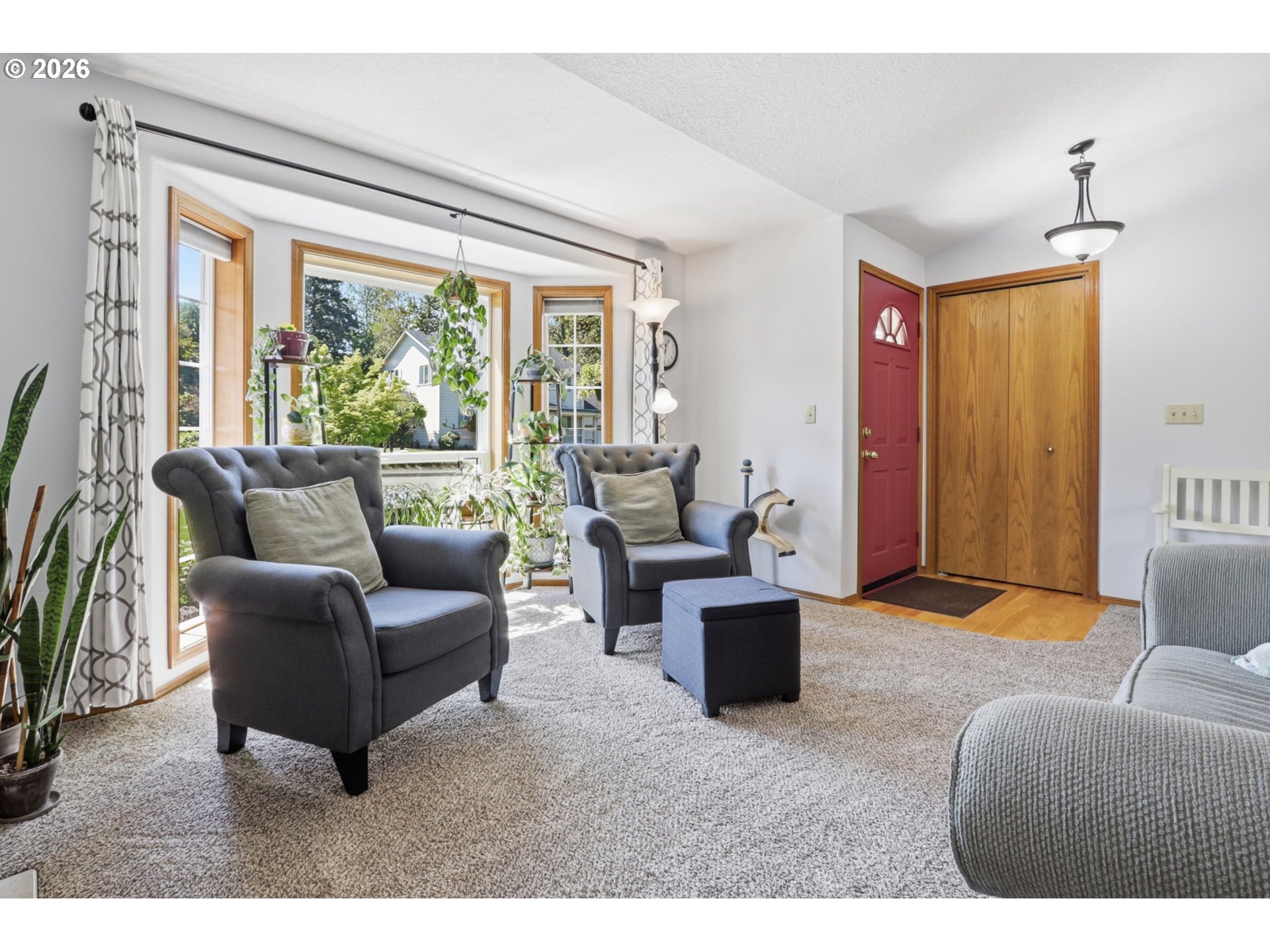 10727 Southeast Rex Street Portland, OR 97266 - Photo 4 of 42