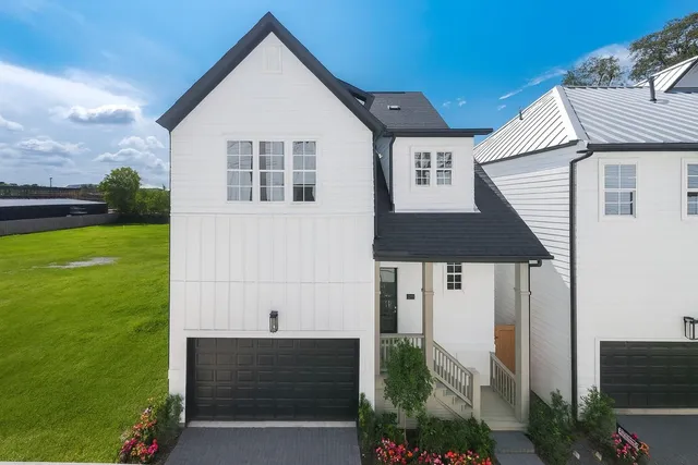 $525,000 | 11069 Chatterton Drive, Houston, TX 77043