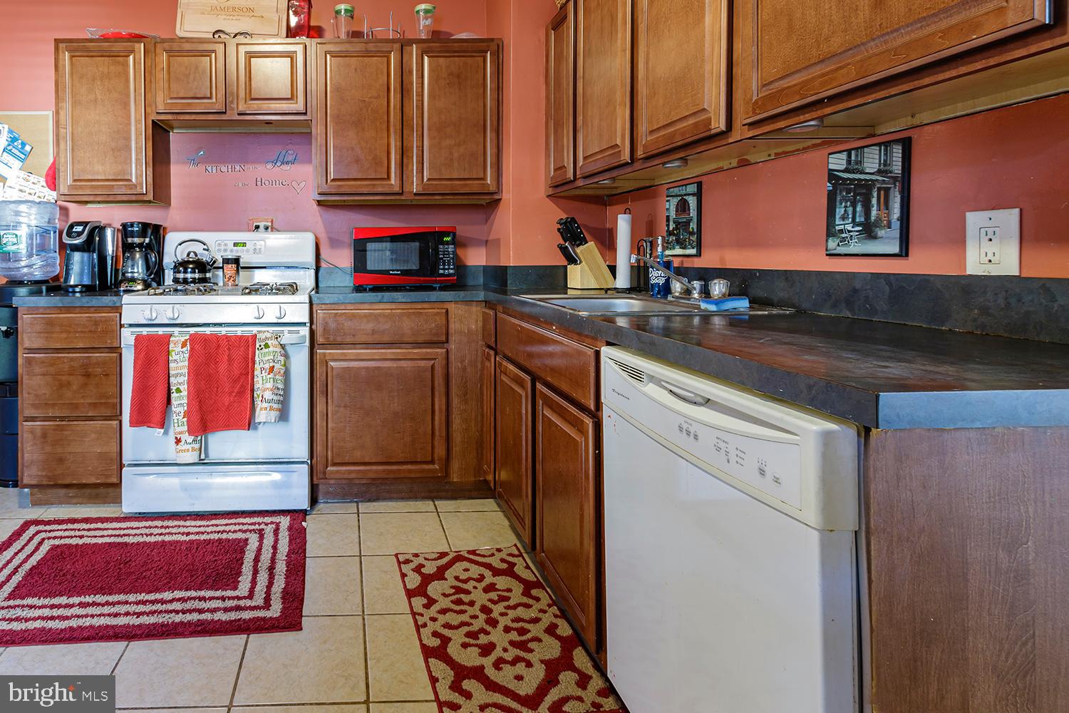 23 New Albany Road Moorestown, NJ 08057 - Photo 10 of 23 Gallery Image 10