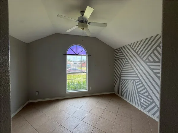 $2,395 | 2334 Luzius Drive, Corpus Christi, TX 78418