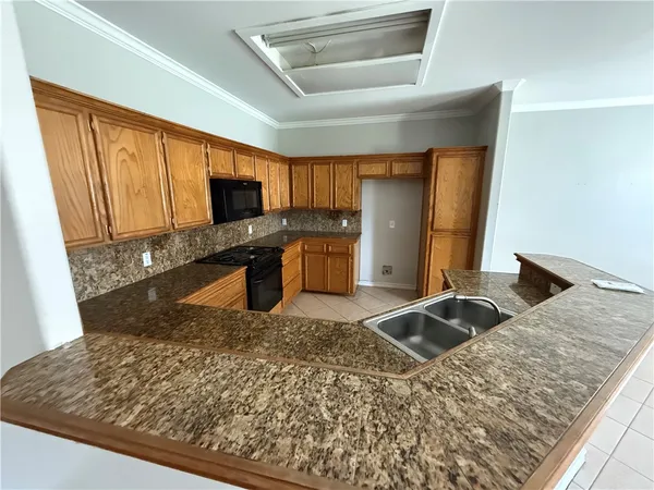 $2,395 | 2334 Luzius Drive, Corpus Christi, TX 78418