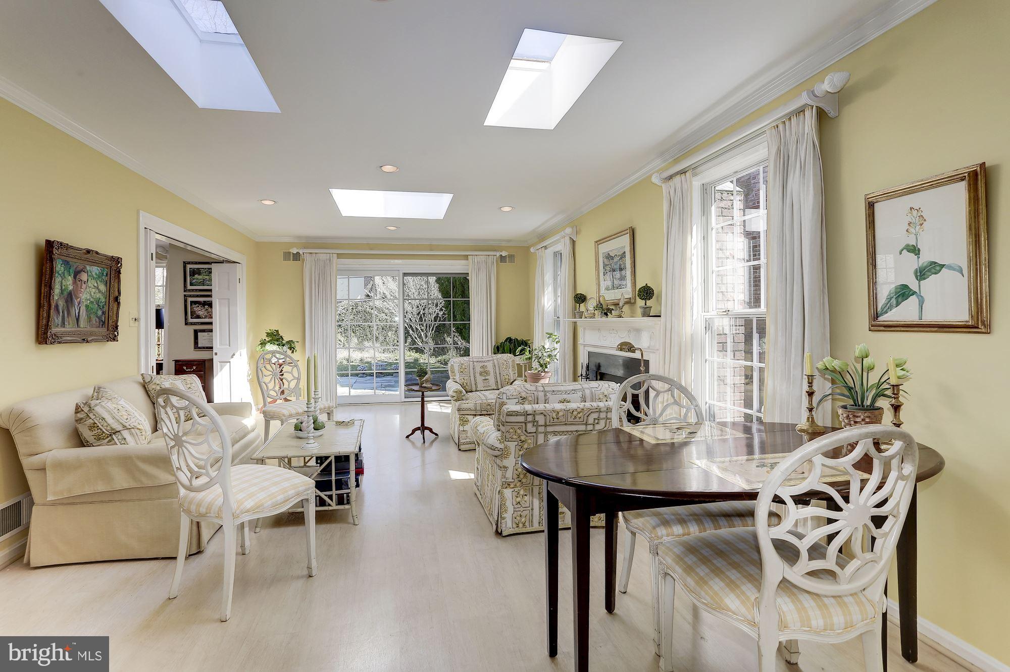 4401 Tournay Road Bethesda, MD 20816 - Photo 14 of 39 Sunroom