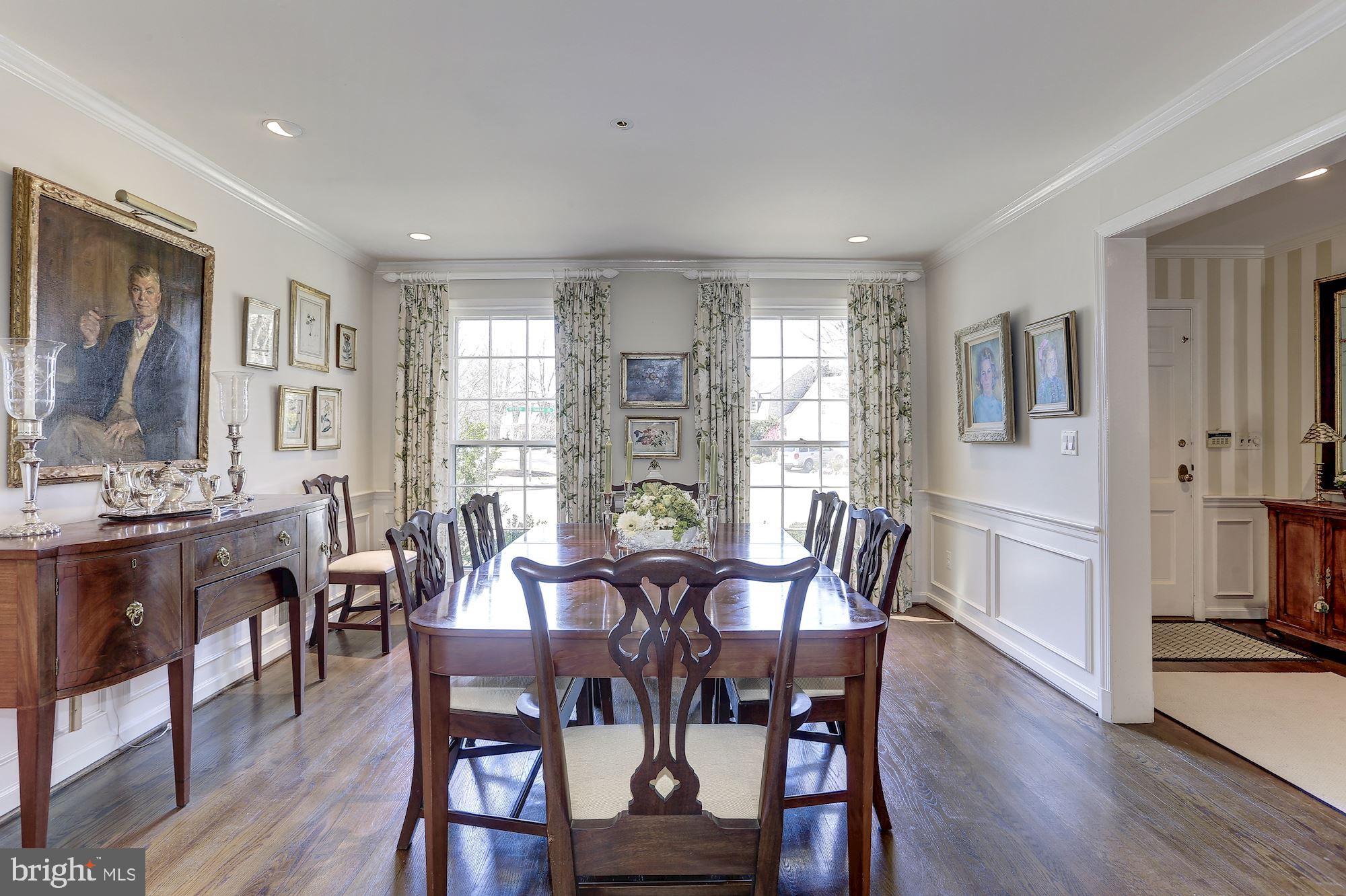 4401 Tournay Road Bethesda, MD 20816 - Photo 8 of 39 Dining room